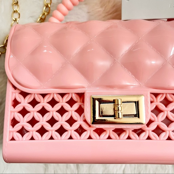 Perfect Pink IRL Barbie Purse - Picture 4 of 6